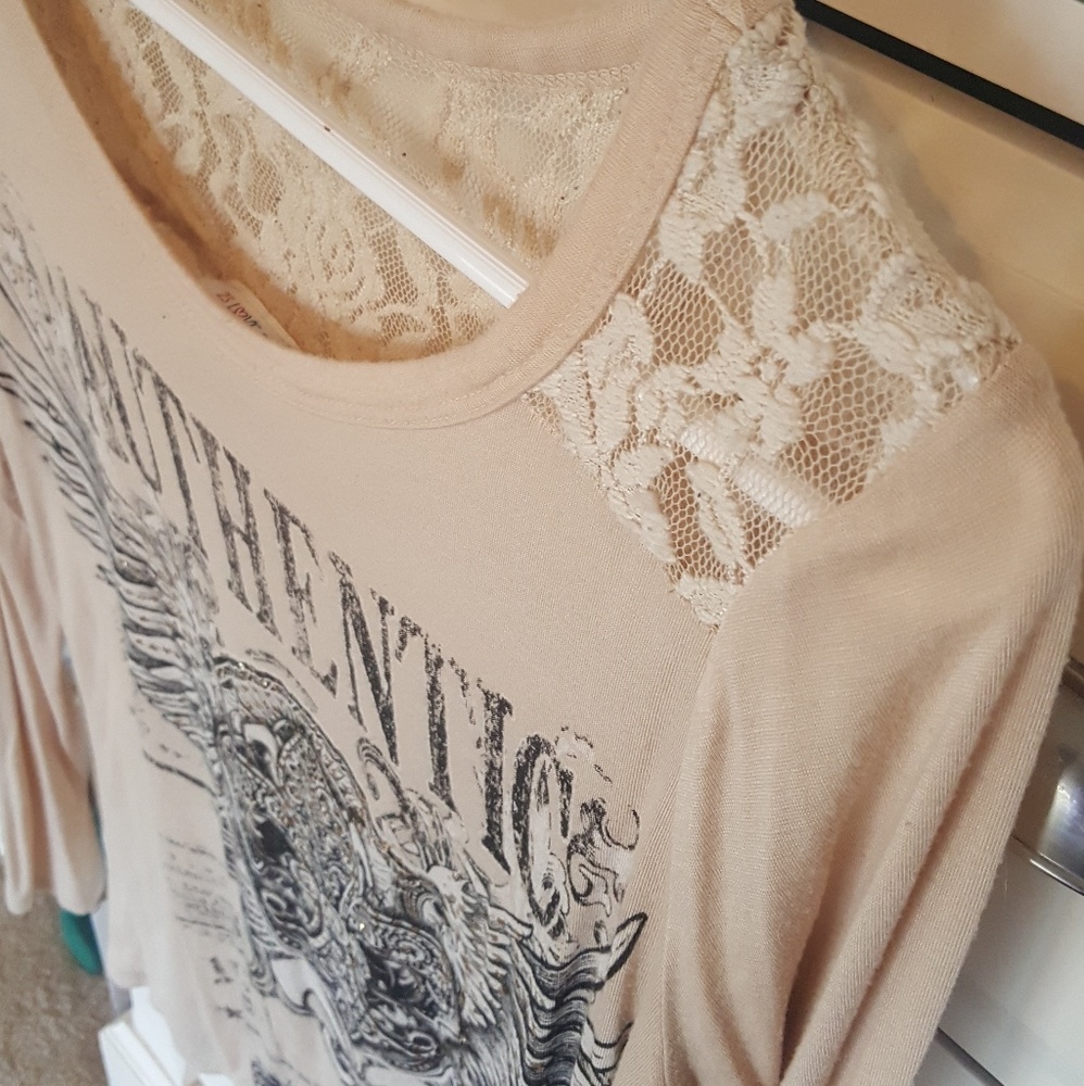 23 Love Street nude graphic shirt